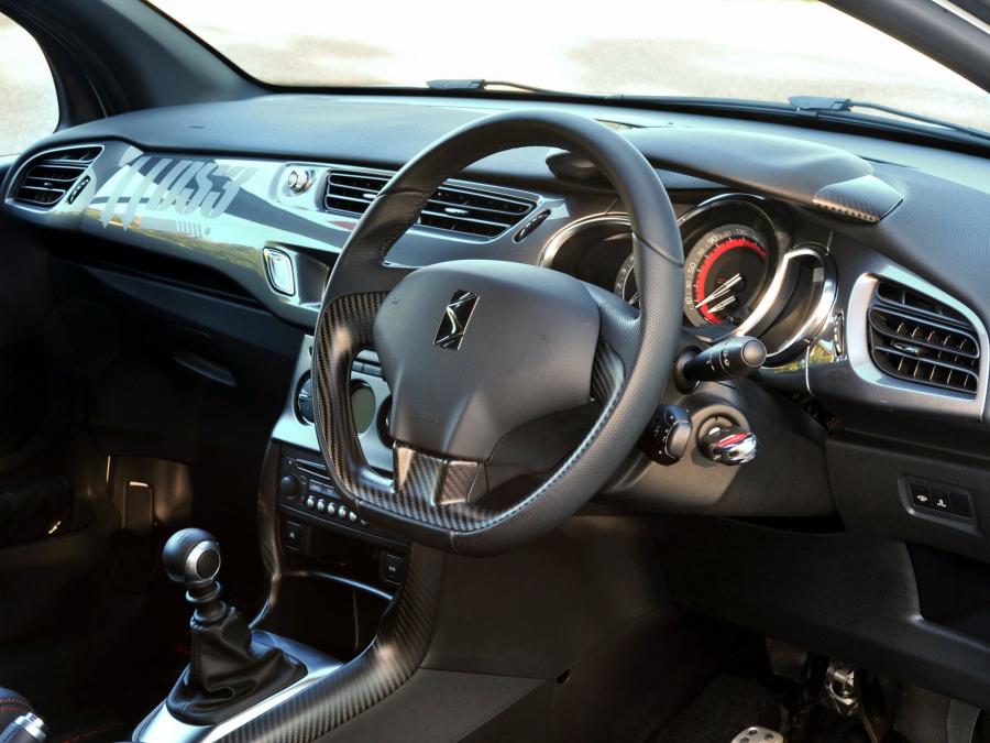  Citroen DS3 Racing 2010 года  (AU) (фото 11 из 11)